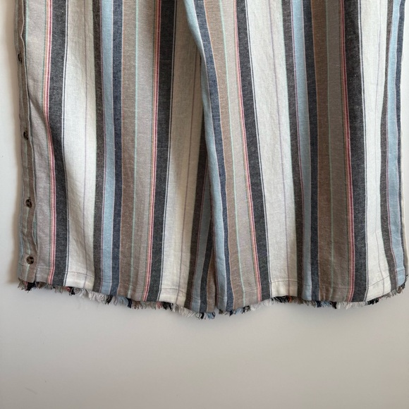 SOFT SURROUNDINGS L Sera Cropped Pants Striped Linen Blend Button Sides Large - Picture 10 of 11
